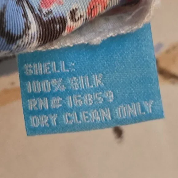 J.McLaughlin 100% Silk Equestrian Horse Print Blouse | Button Down Novelty Shirt - Picture 9 of 9